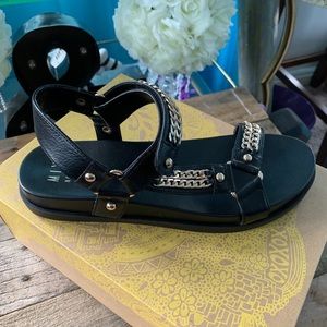 Black platform sandals